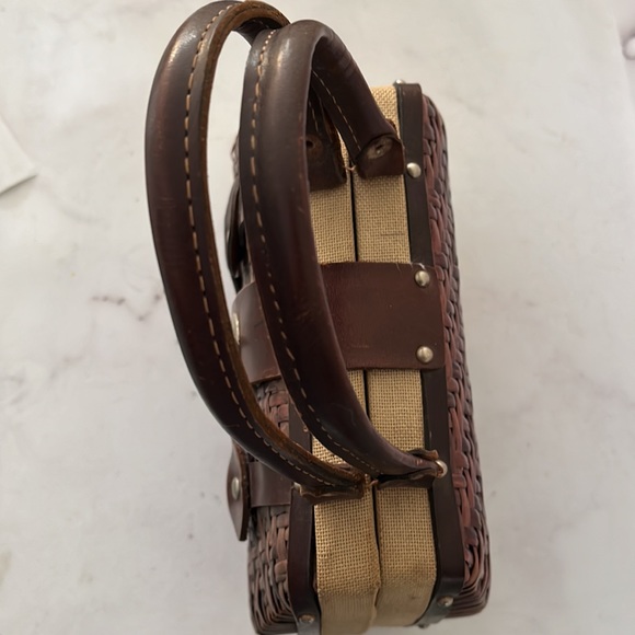 Vintage straw purse with Leather handles accent Color Brown Made in Spain - Picture 6 of 7